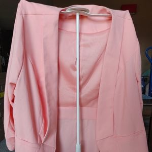 Torrid size 2 pink crepe blazer